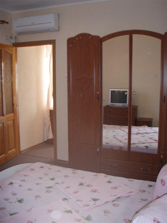 4 (Large).JPG