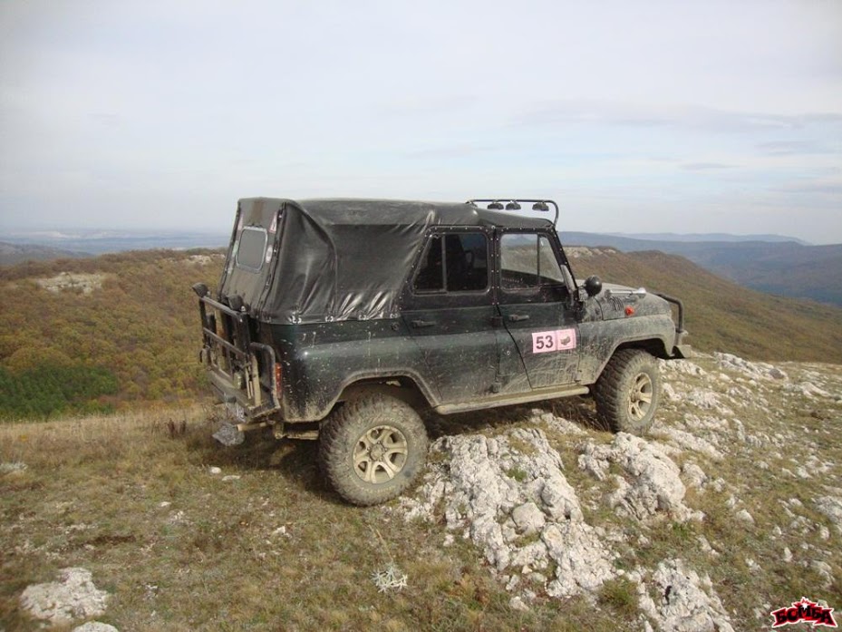 Под Симферополем состоялся Чемпионат Крыма «FULL OFF-ROAD 2013» (фото)