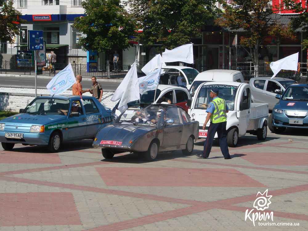 В Крыму стартовал автопробег «Электромобилизация-2013. Крым» (фото)